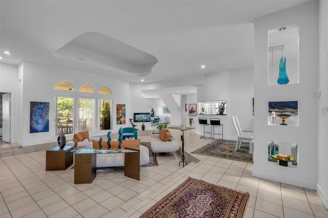 107 Shirleen Drive, Pasadena, TX 77586