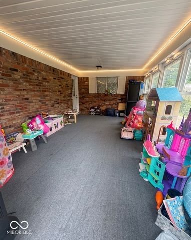 399 N Gibson Avenue, Indianapolis, IN 46219