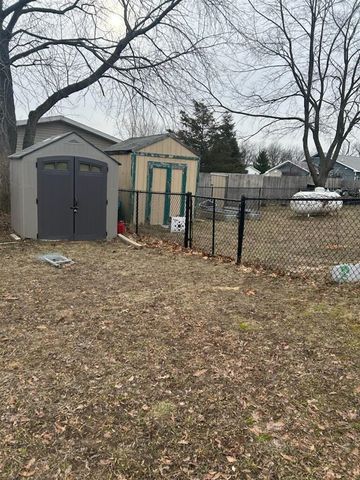 88 Clover Trail, Wayland, MI 49348