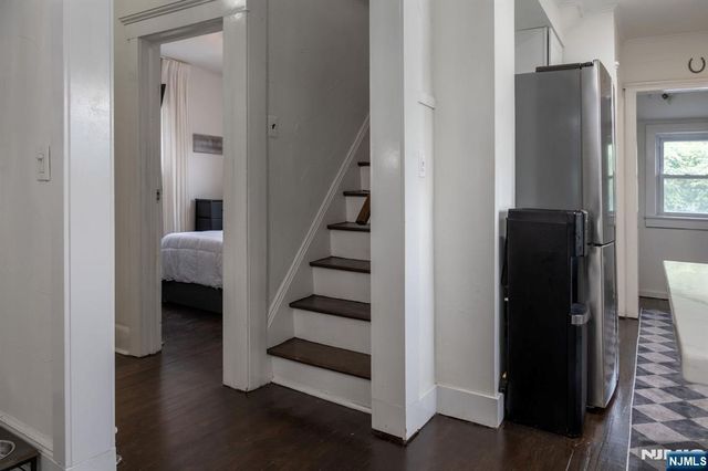 77 E Clinton Avenue, Bergenfield, NJ 07621
