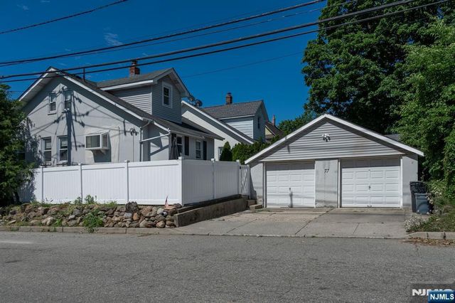 77 E Clinton Avenue, Bergenfield, NJ 07621