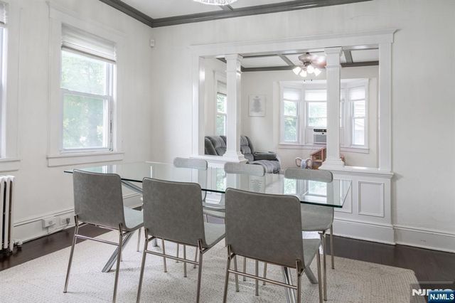 77 E Clinton Avenue, Bergenfield, NJ 07621