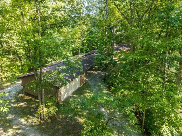 13326 Hardisty Road, Fort Wayne, IN 46845