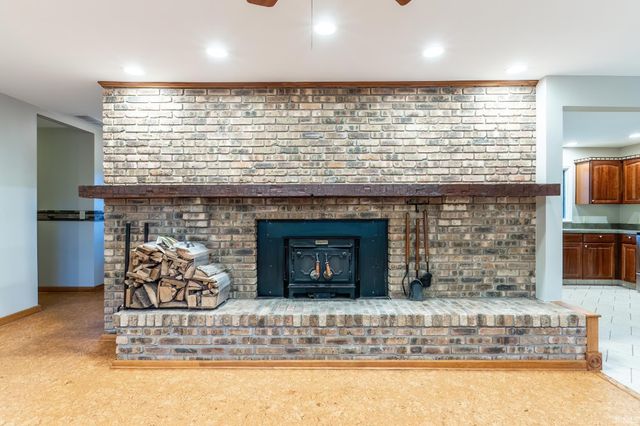 13326 Hardisty Road, Fort Wayne, IN 46845