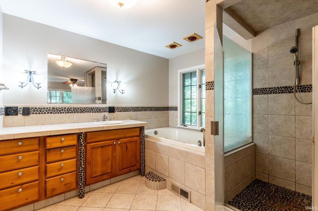 13326 Hardisty Road, Fort Wayne, IN 46845