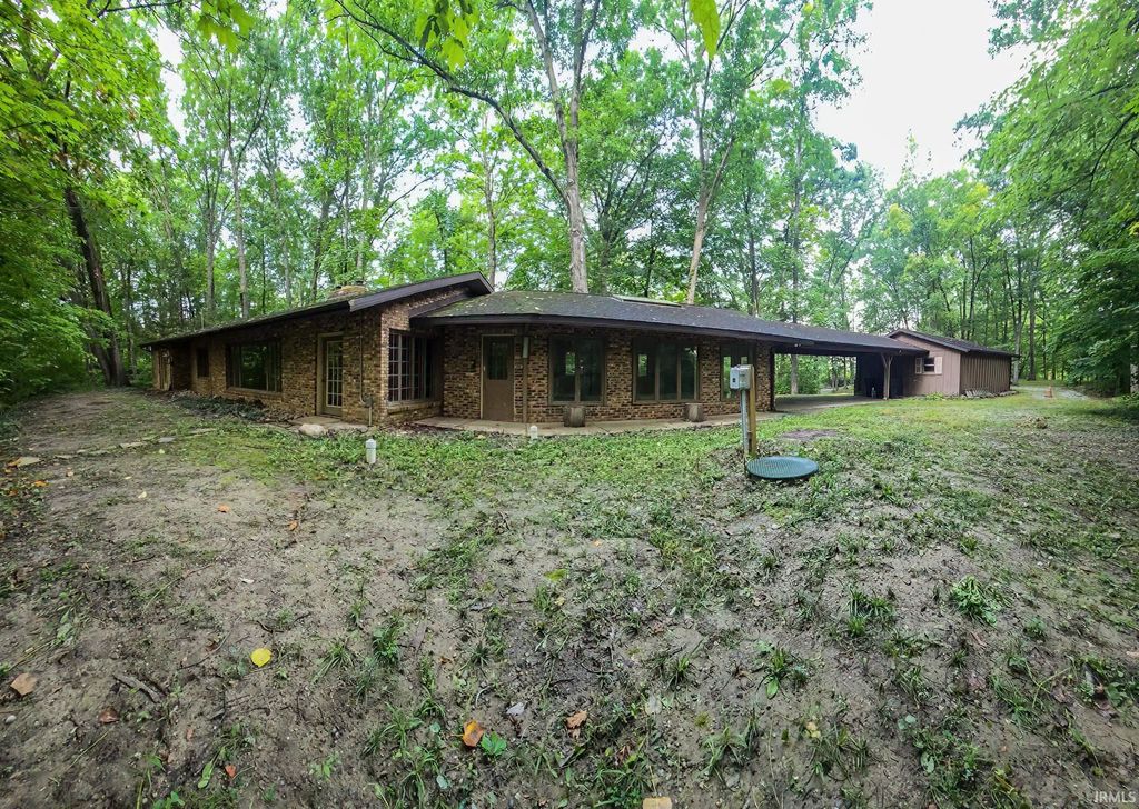 13326 Hardisty Road, Fort Wayne, IN 46845