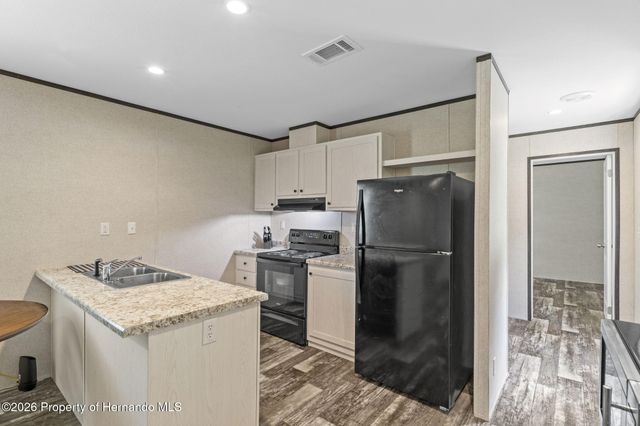 4363 County Road 690, Webster, FL 33597