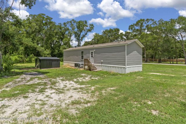 4363 County Road 690, Webster, FL 33597
