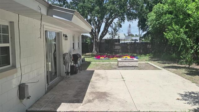 2018 MARILYN AVENUE, Winter Haven, FL 33881