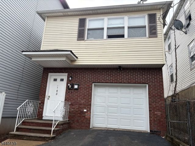 148 Magnolia Ave, Elizabeth City, NJ 07206