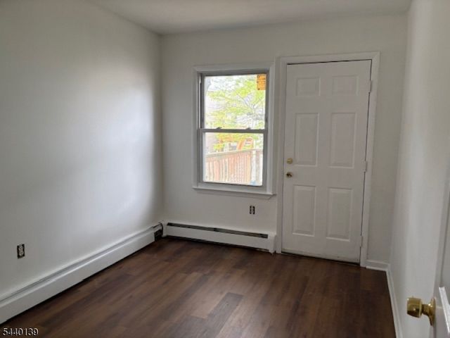 148 Magnolia Ave, Elizabeth City, NJ 07206