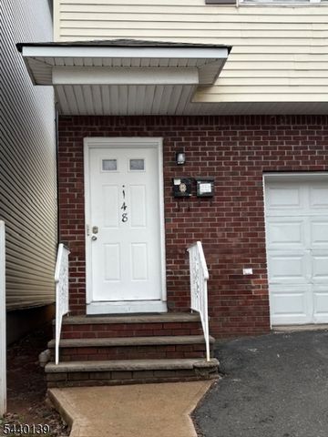 148 Magnolia Ave, Elizabeth City, NJ 07206