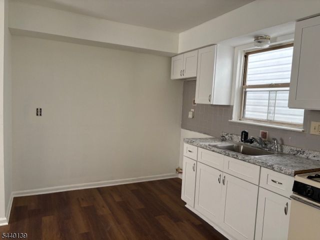 148 Magnolia Ave, Elizabeth City, NJ 07206