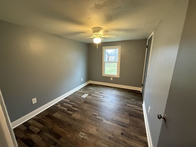 17 Partin Place Ln, Hillsboro, TN 37342