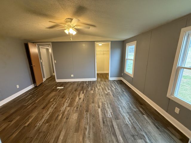 17 Partin Place Ln, Hillsboro, TN 37342