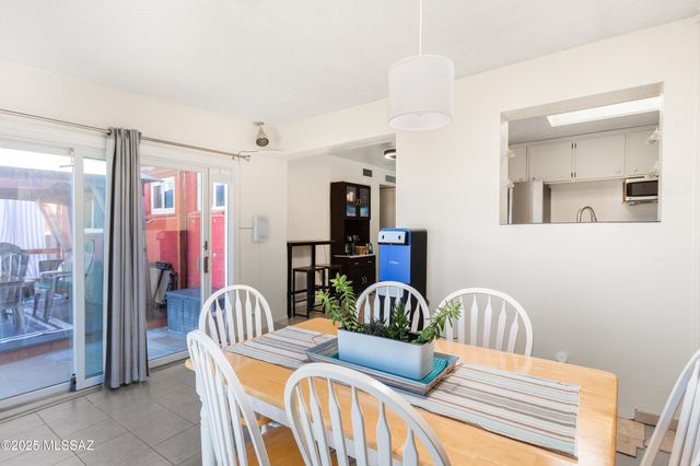 27 NW Freihage Drive, Sierra Vista, AZ 85635