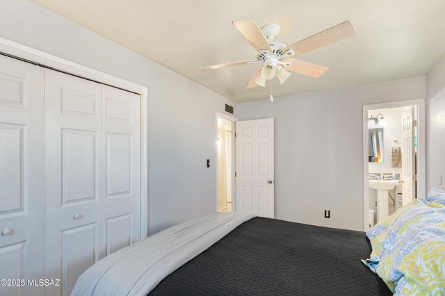 27 NW Freihage Drive, Sierra Vista, AZ 85635