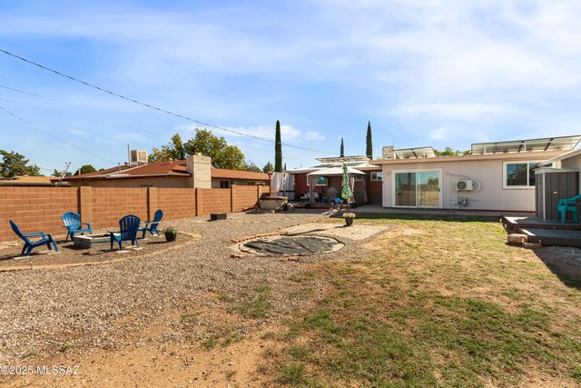 27 NW Freihage Drive, Sierra Vista, AZ 85635