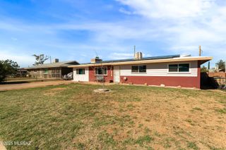 27 NW Freihage Drive, Sierra Vista, AZ 85635