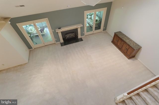 29 CAMBRIDGE DR, Hershey, PA 17033