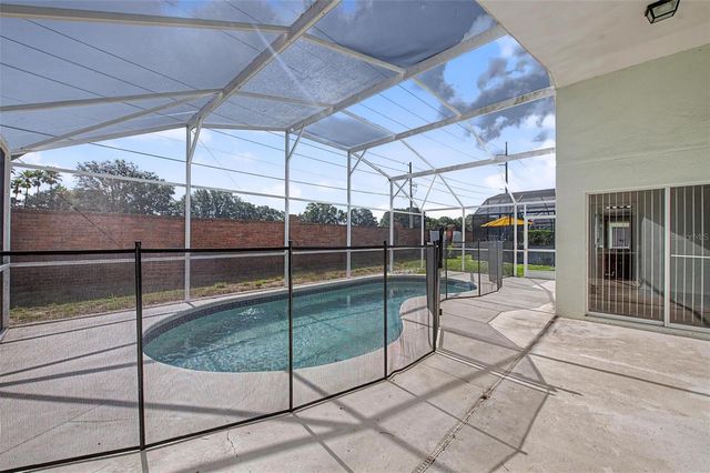 421 HOLBORN LOOP, Davenport, FL 33897