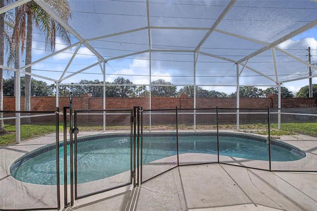 421 HOLBORN LOOP, Davenport, FL 33897