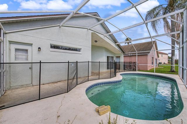 421 HOLBORN LOOP, Davenport, FL 33897