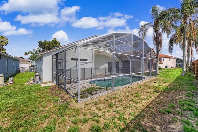 421 HOLBORN LOOP, Davenport, FL 33897