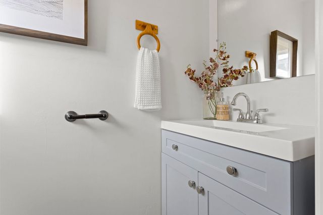 1815 Second Street, Alameda, CA 94501