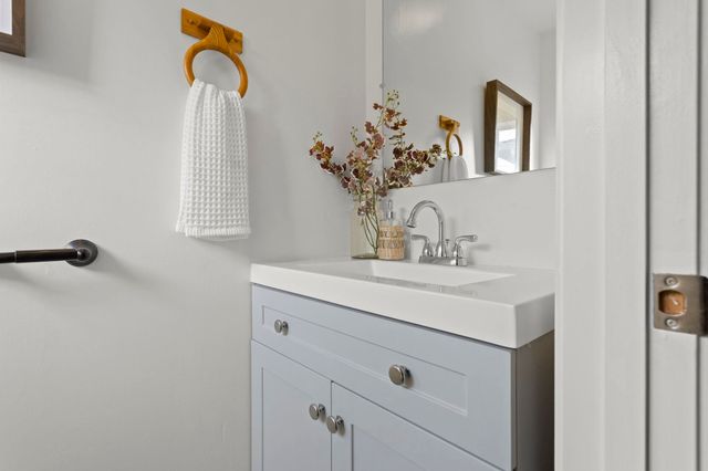 1815 Second Street, Alameda, CA 94501