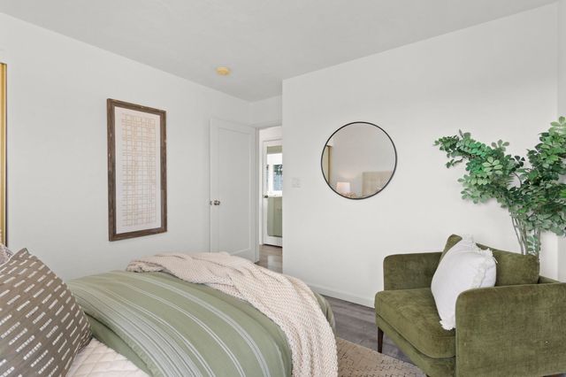 1815 Second Street, Alameda, CA 94501