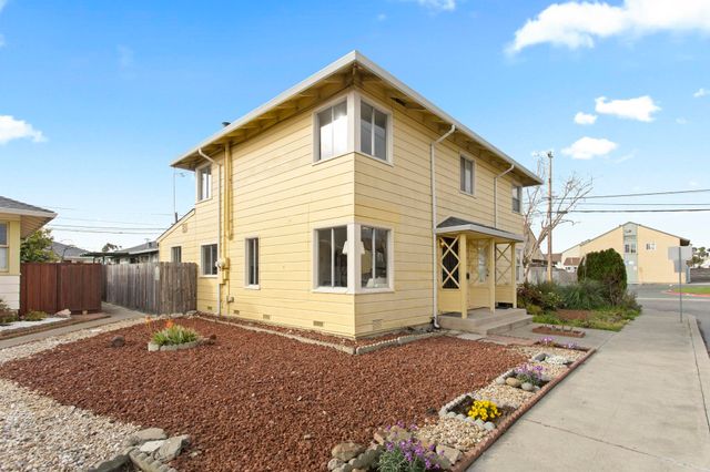 1815 Second Street, Alameda, CA 94501