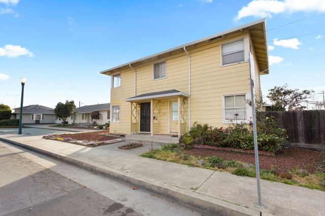 1815 Second Street, Alameda, CA 94501