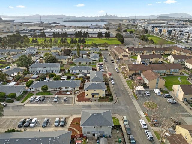 1815 Second Street, Alameda, CA 94501