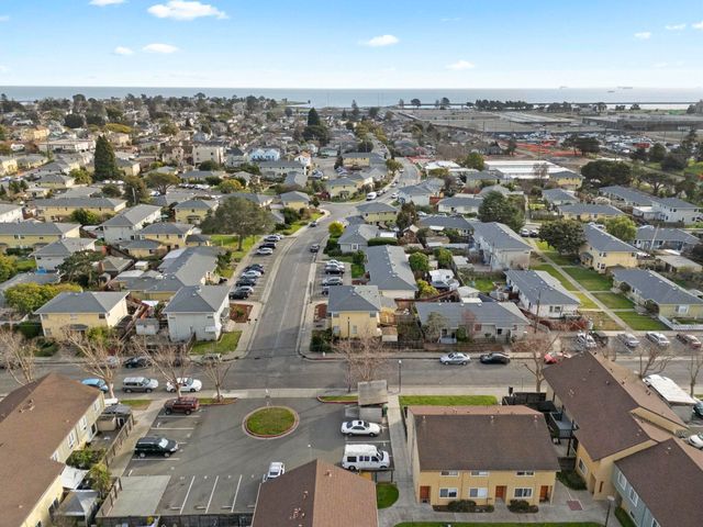 1815 Second Street, Alameda, CA 94501