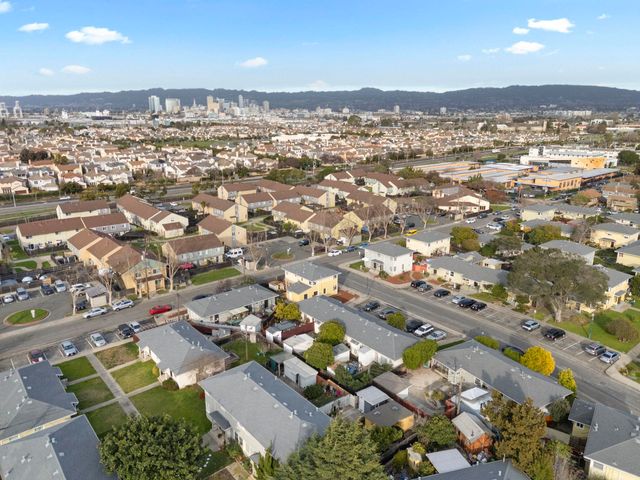 1815 Second Street, Alameda, CA 94501