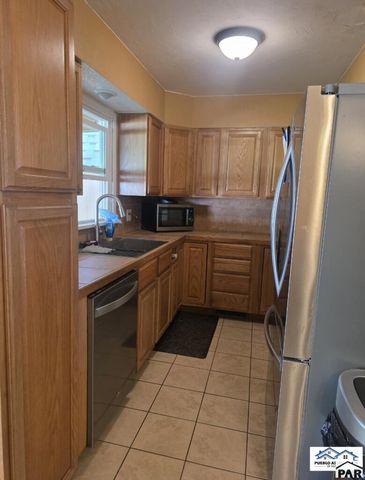 2036 Lynwood Lane, Pueblo, CO 81005