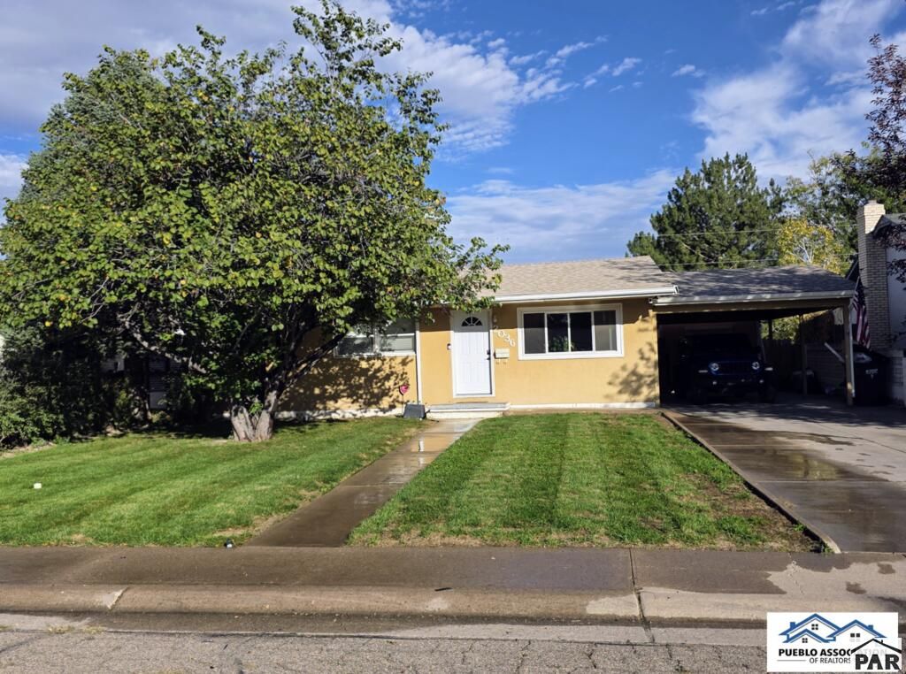 2036 Lynwood Lane, Pueblo, CO 81005