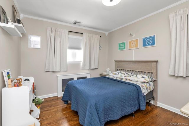 3727 Regent Lane, Wantagh, NY 11793