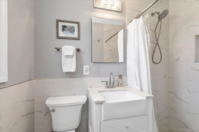 3727 Regent Lane, Wantagh, NY 11793