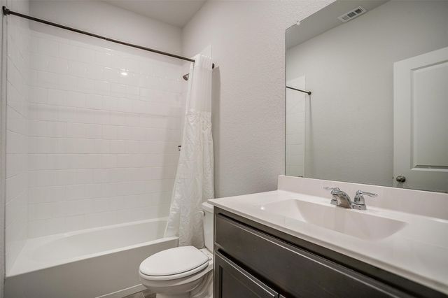9721 Cherryville Road, Fort Worth, TX 76108