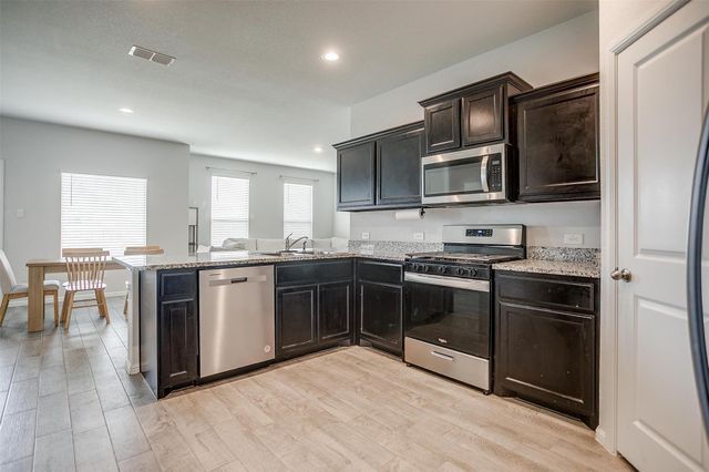 9721 Cherryville Road, Fort Worth, TX 76108