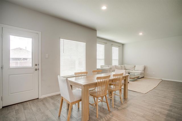 9721 Cherryville Road, Fort Worth, TX 76108