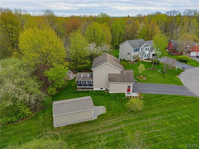 15 MIGUEL Lane, Van Buren, NY 13164