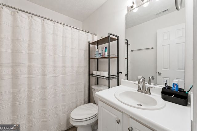 2800 General Lee Way, Buford, GA 30519