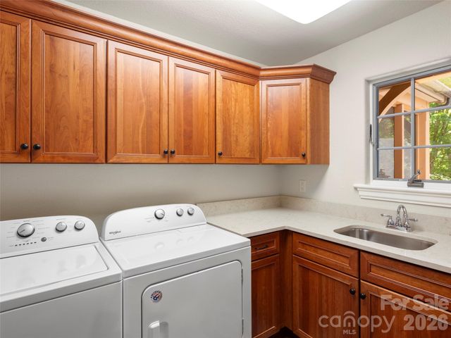 41 Hidden Hills Way, Arden, NC 28704