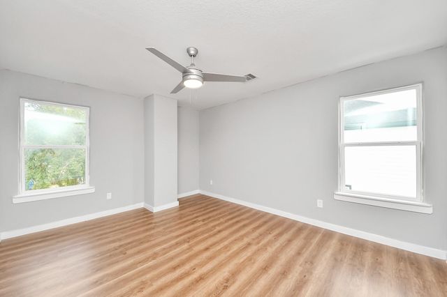 8125 Eastover Street B, Houston, TX 77028