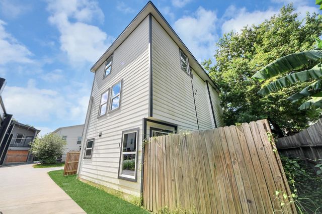 8125 Eastover Street B, Houston, TX 77028
