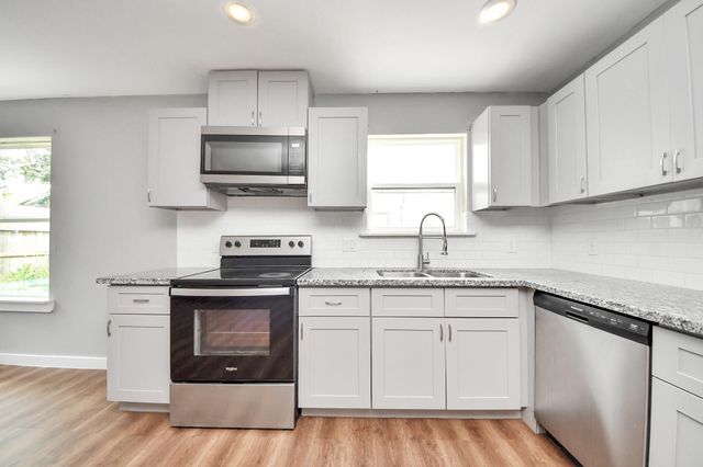 8125 Eastover Street B, Houston, TX 77028