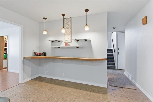 927 W 14th Street, Cedar Falls, IA 50613